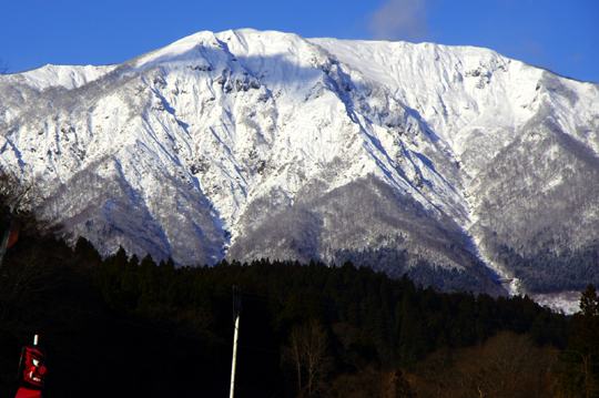 鬼首村より禿岳