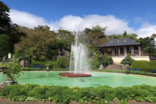 先日の箱根取材で撮った強羅公園です。